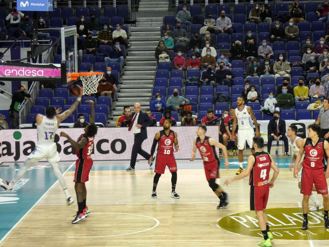 Liga 2021-22 Jornada 18ª | Poirier guía al Madrid en la décima victoria consecutiva