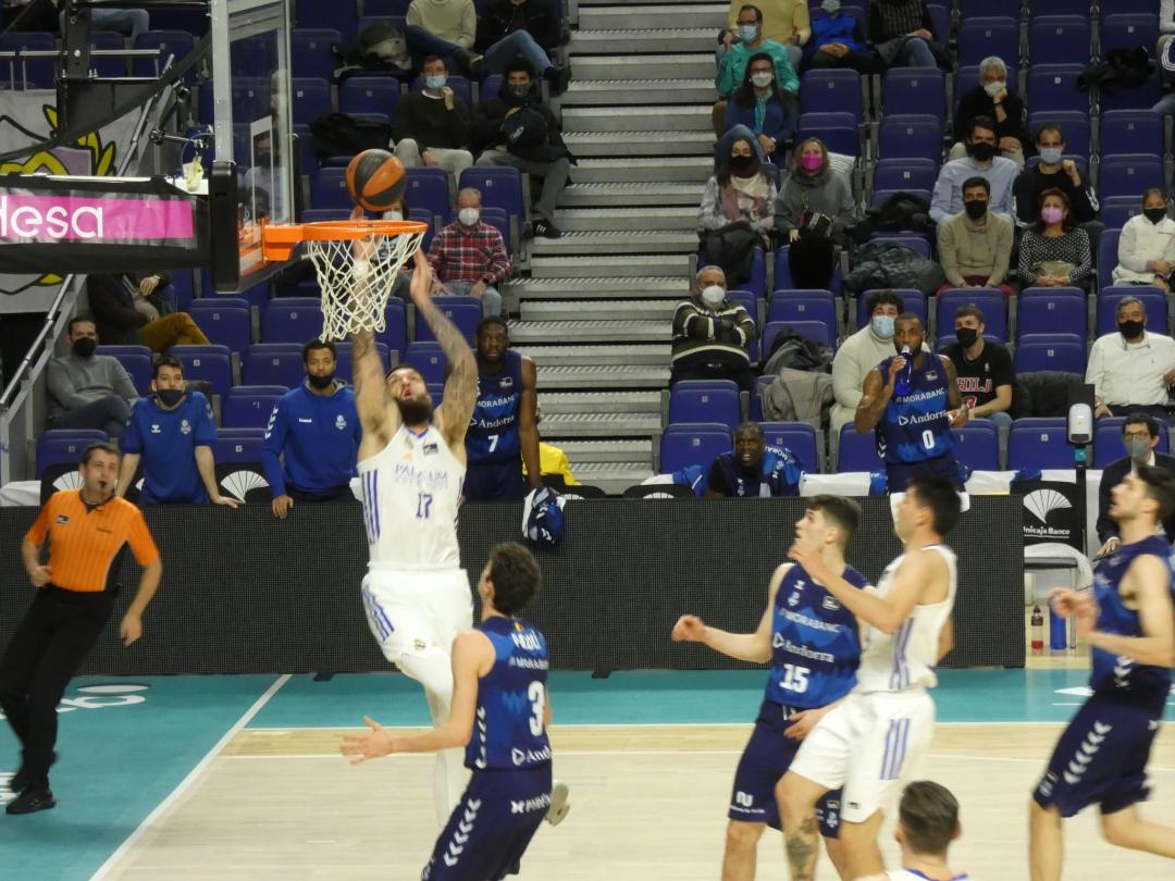 Liga 2021-22 , Jornada 20ª | El Madrid, agotado, cede al empuje andorrano