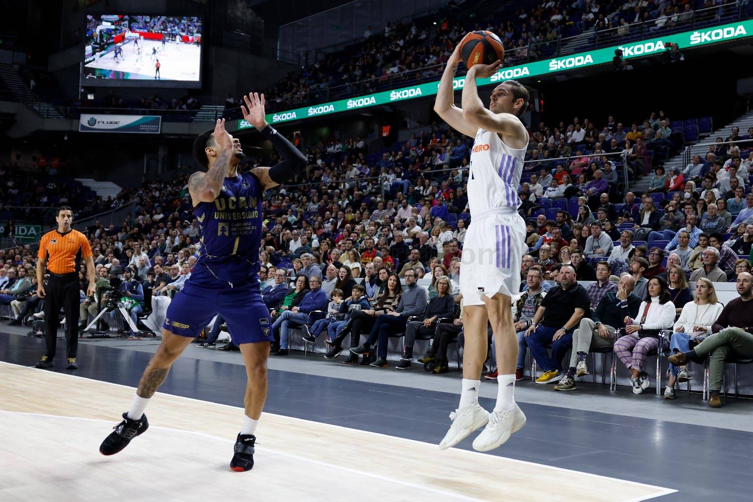 Liga 2022/23 -8ª jornada- | Victoria sin despeinarnos