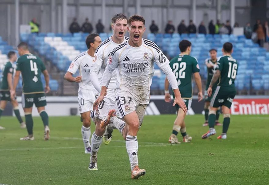 Primera Federación -12ª jornada- | Victoria pasada por agua