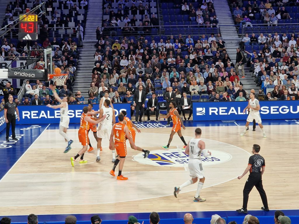 Liga 25/26 J16 | El Palacio vibró con una tarde de espectáculo y diversión