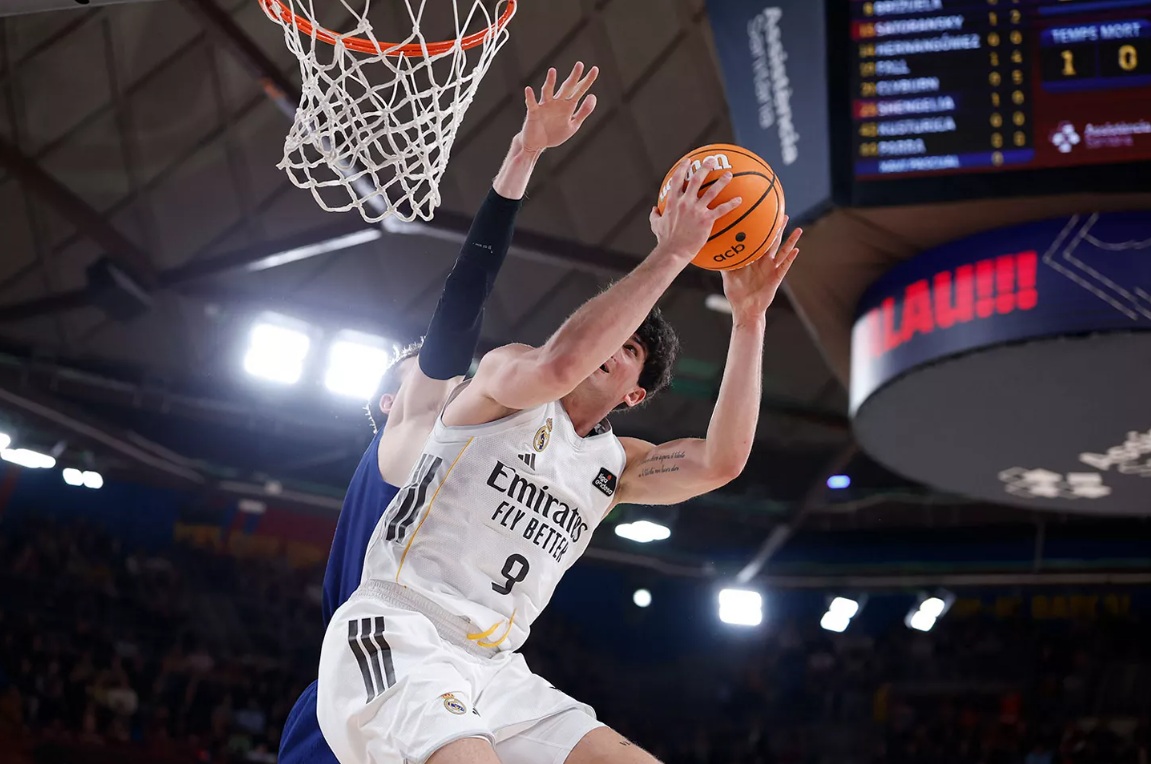 Liga 25/26 – J23 | EL MADRID SILENCIÓ EL PALAU: LECCIÓN DE BALONCESTO EN EL CLÁSICO